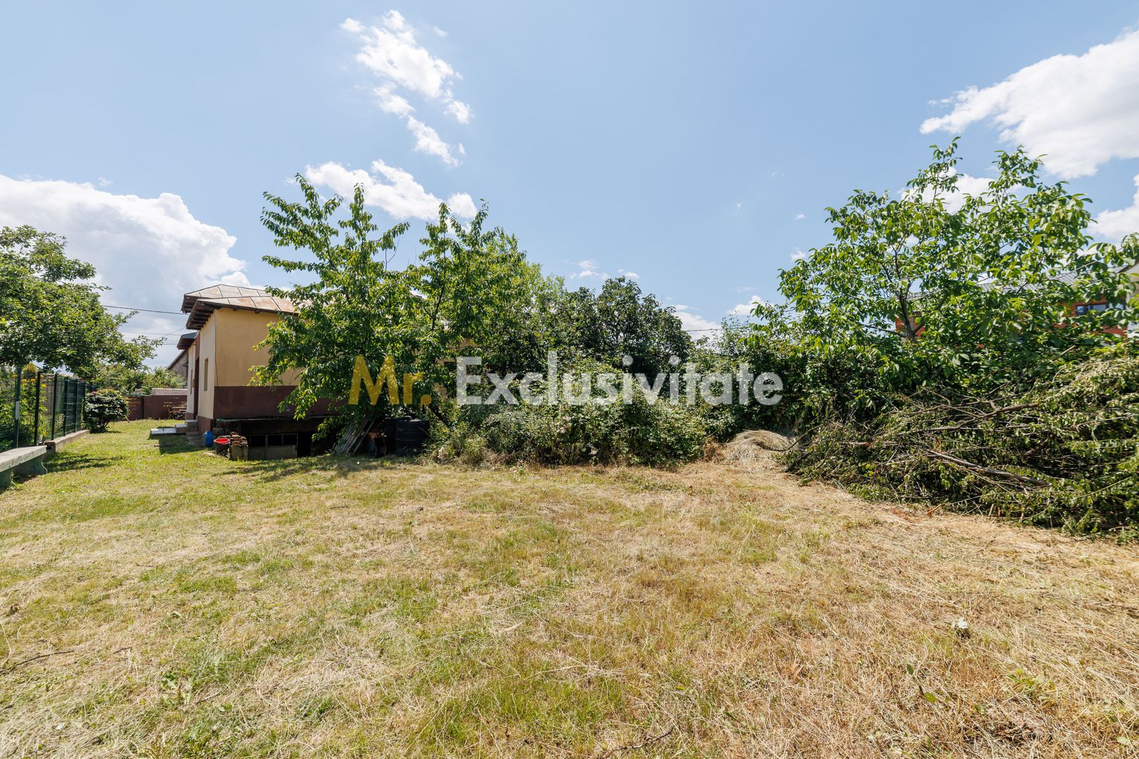 Casa cu teren - Prundu-Ideala pentru locuit sau dezvoltare imobiliara - Poză 16