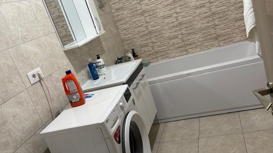 AP. 3 CAMERE- PARCARE INCLUSA, BUCATARIE INCHISA, CENTRALA PROPRIE - Poză 10