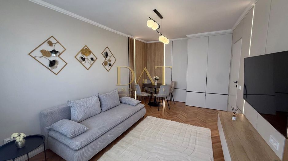 Apartament superb! 2 camere decomandate |etaj intermediar|Primaverii - Poză 3