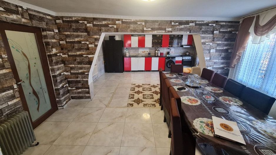 Vilă cu studio muzical și 7 camere – Calea Severinului, Târgu Jiu - Poză 4