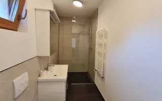 Casa solida în zona Bogdanestilor pretabilă birouri - Poză 13