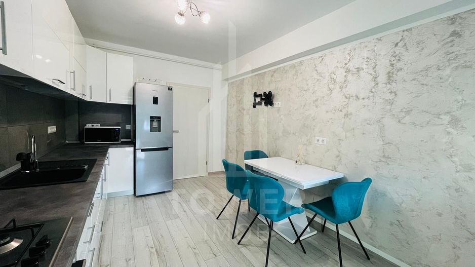 Apartament modern 3 camere - Poză 5
