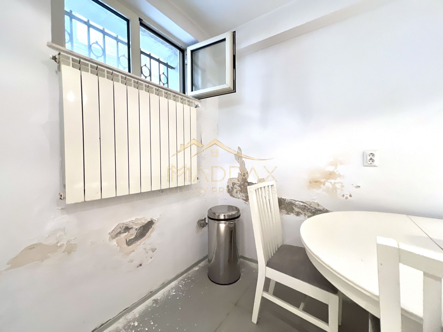 Apartament in Vila | Dorbanti - Capitale | De Vanzare | 1946 - Poză 29