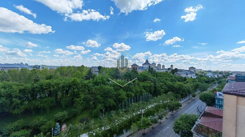 Apartament elegant cu terasă, ultracentral –Piața Unirii, lângă Fântânile Unirii - Poză 14