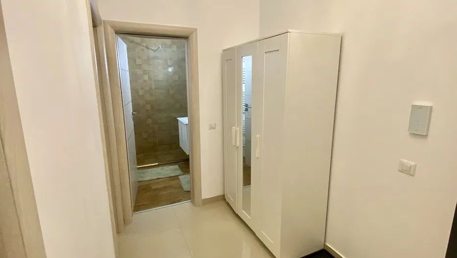 Garsonieră Exigent Plaza – etaj 1, vedere Parcul Liniei, 10 min Metrou - Poză 6