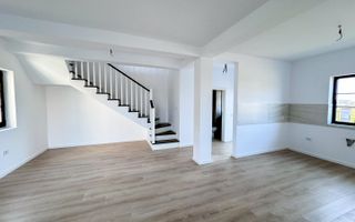 Duplex unit prin camera tehnica Mosnita Noua, pozitie excelenta - Poză 4