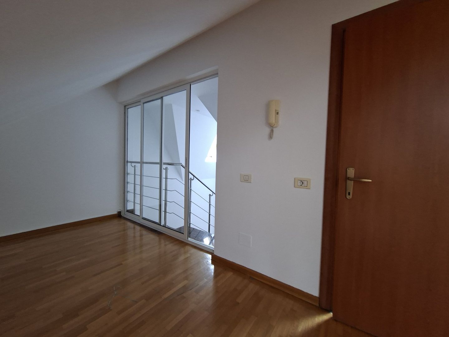 Vilă luminoasă I Gradina mare si loc de joacă privat I Iancu Nicolae - Poză 34