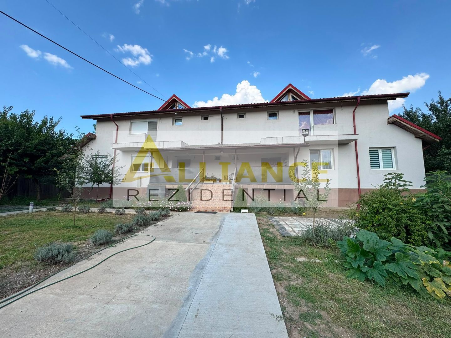 DUPLEX ÎNTREG DE VÂNZARE – FRUMUȘANI, STRADA GAROAFEI - 1086MP - Poză 1