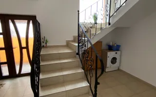 Casa moderna, mobilata complet  Sibiu - Poză 11