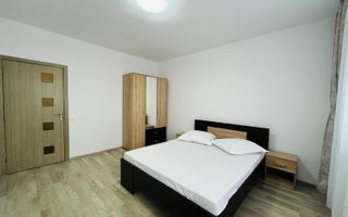 Apartament 3 camere decomandat - Poză 5