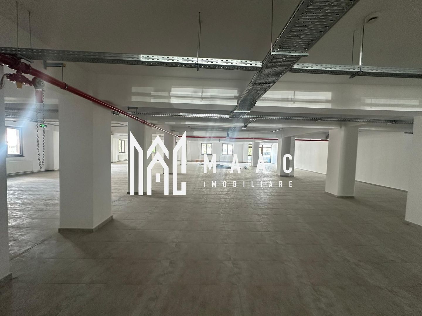 Spatiu comercial I Central I parcare privata - Poză 2