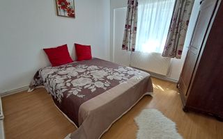 Apartament 3 camere decomandat | Etaj 4  | Zona Careiului - Poză 3