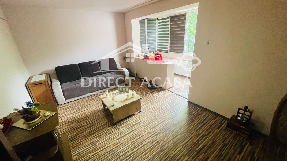 Apartament cu 3 camere de inchiriat-str Moldovei-Zona Tudor - Poză 1