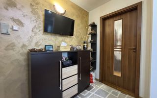 Apartament 2 camere | 56 mp | Etaj intermediar | Renovat | Cetate - Poză 2