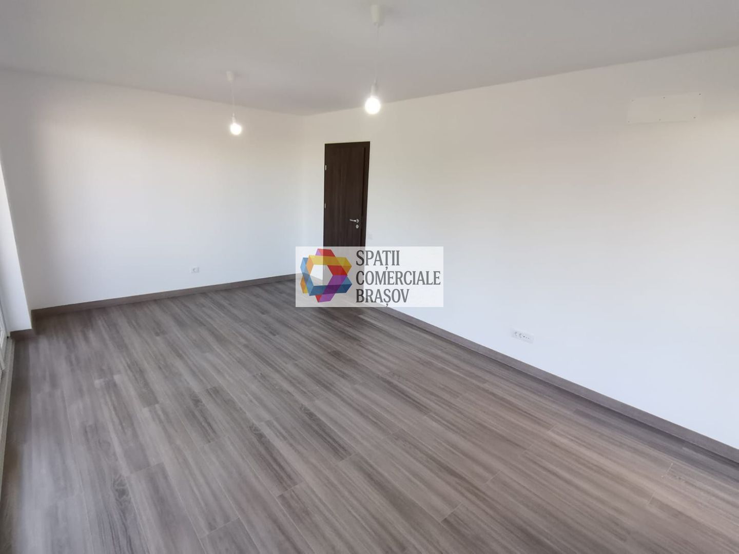 Spariu comercial Urban Plaza - 224 mp #plus-imo.ro - Poză 6