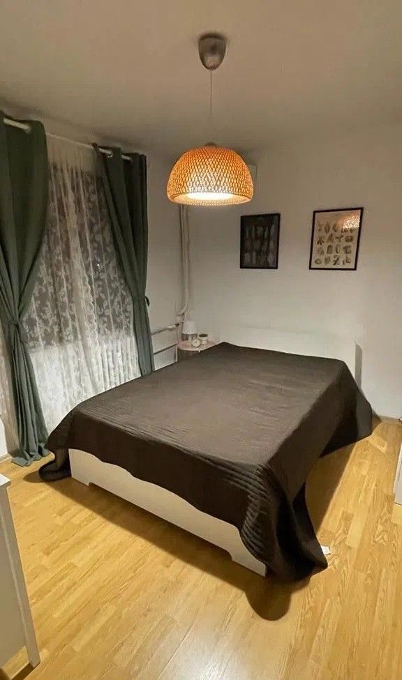 Apartament 3 camere Crangasi-Loc Parcare - Poză 1