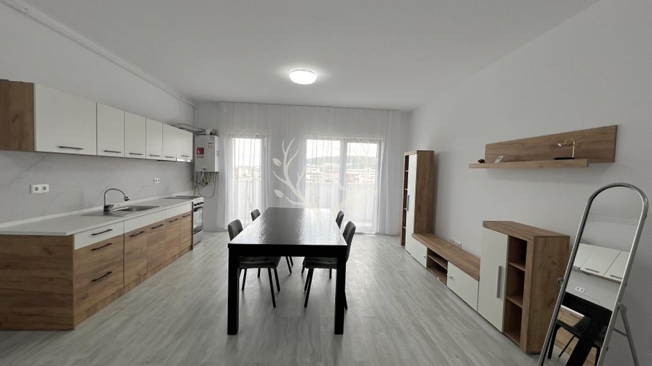 Apartament cu 2 camere, totul nou, parcare subterana – Str. E - Poză 1