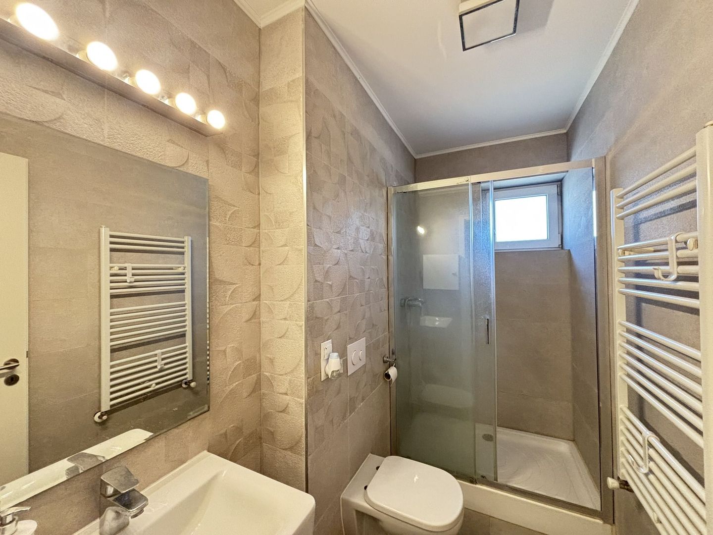 Apartament 3 camere – Coresi Kasper - Poză 4