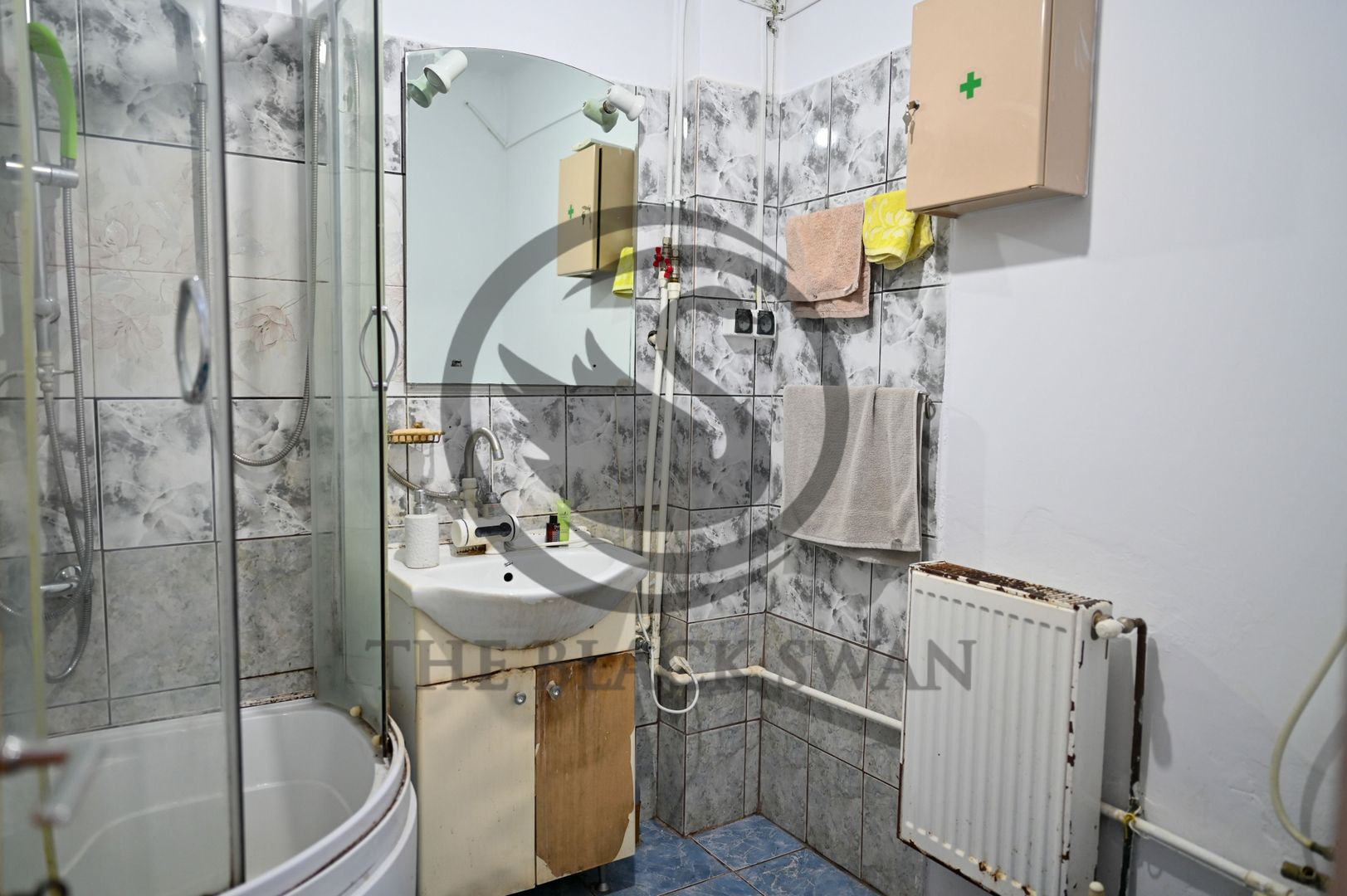 Casa cu 7 camere de vanzare | Zona Centrala, Baicoi | Comision 0% - Poză 29