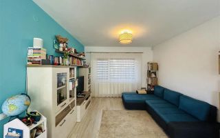 Triplex cu 5 camere complet mobilat si utilat, in SELIMBAR - Poză 15