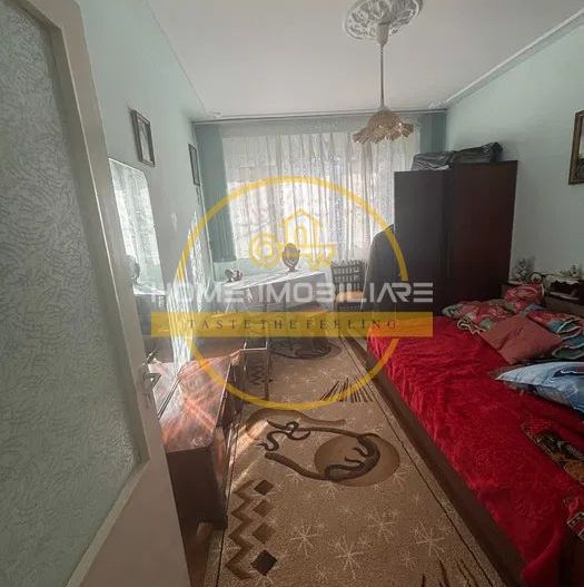 Apartament cu 2 camere / 47 mp/ zona Podu Ros - Poză 3