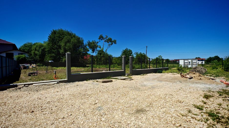 Teren intravilan Stupini - Plugarilor 536 mp,toate utilitatile,gard. - Poză 1