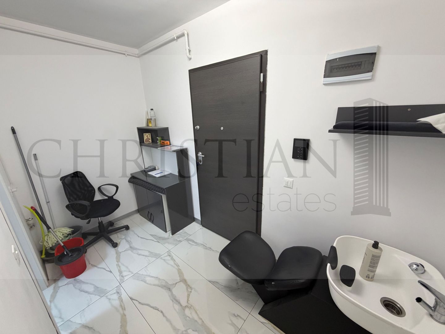 SPATIU COMERCIAL  - Exigent Plaza Faza 4 - SCARA EXTERIOARA - Poză 9