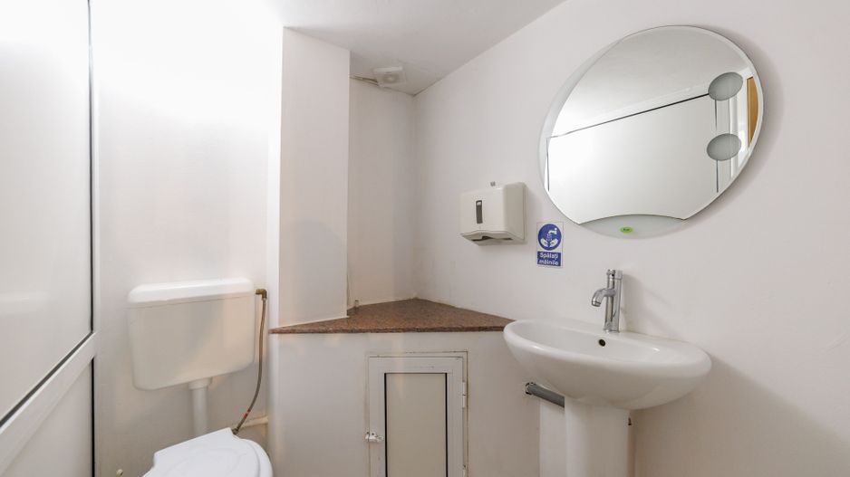 Proprietate multifunctionala | Doua cladiri | 581 mp | Pitesti - Poză 5