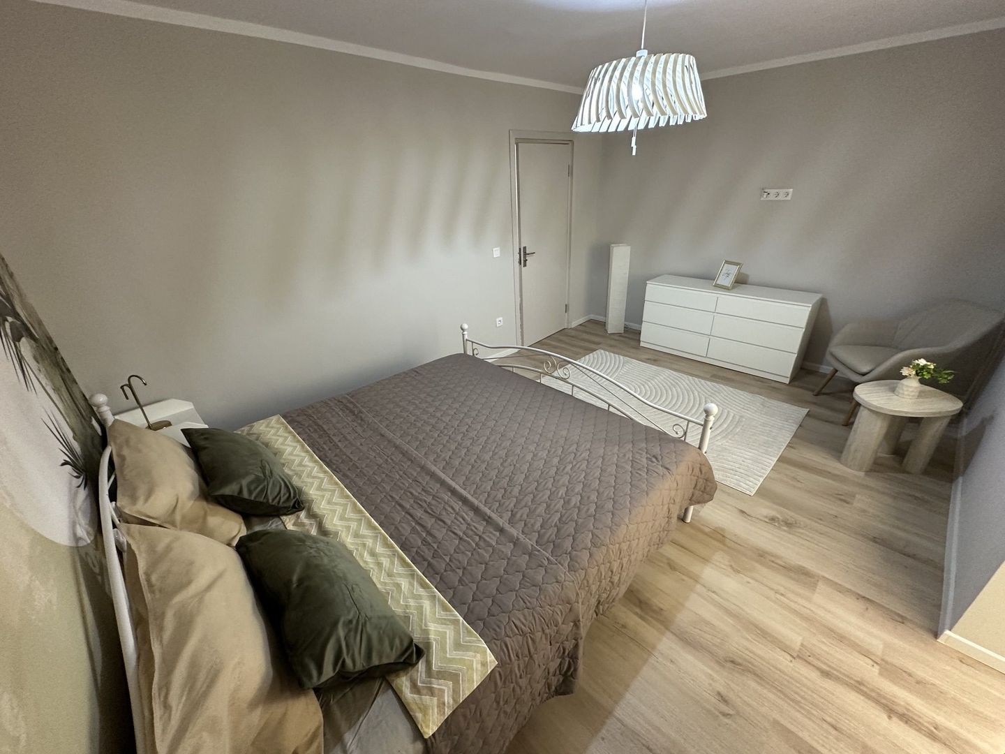 Apartament 1 camera complet renovat - Poză 4