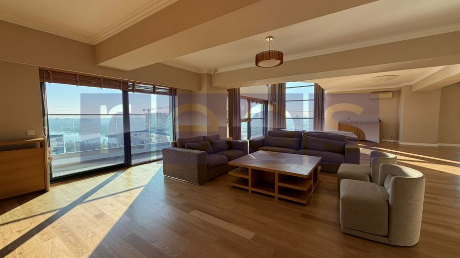 Vanzare penthouse cu view spectaculos in Complex Upground - Poză 1