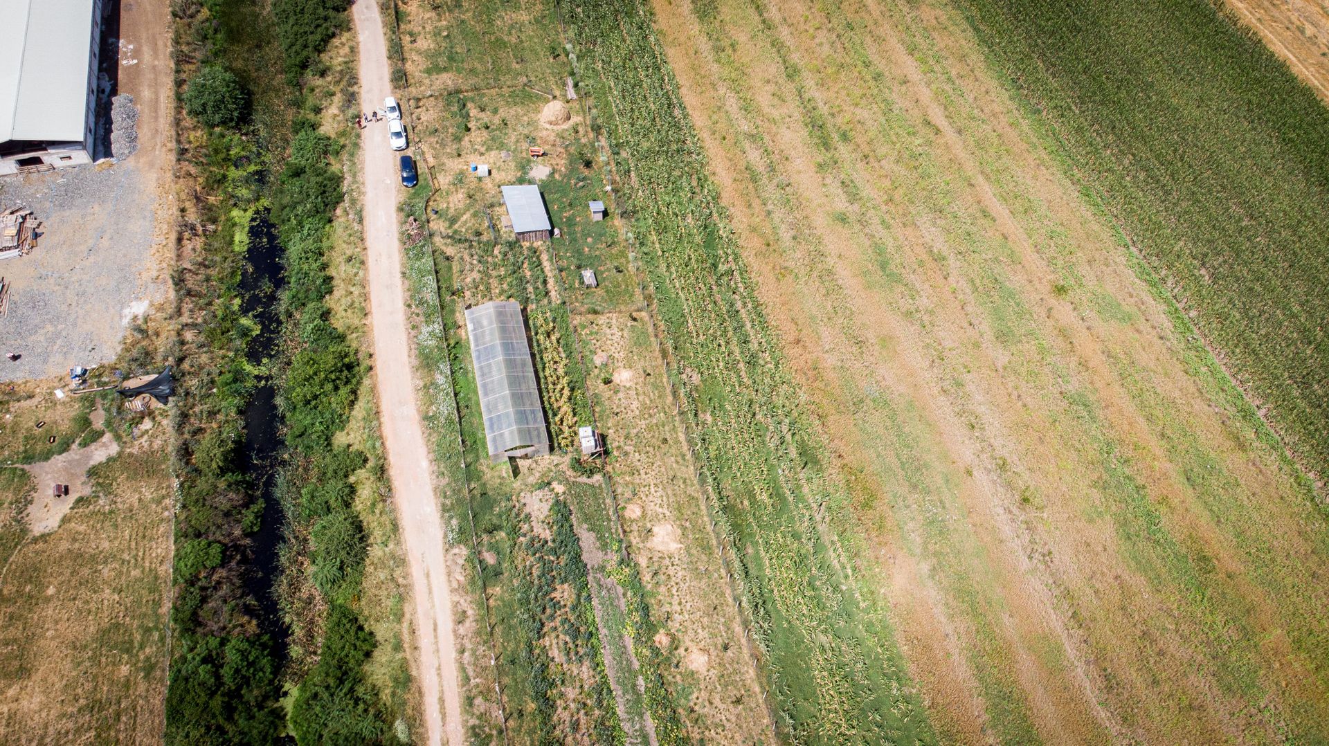 TEREN EXTRAVILAN  CU SOLAR IN GAI - Poză 10