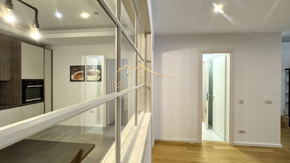 Apartament cu 4 camere *200mp* + 1 Parcare // Herastrau - Lake View - Poză 15