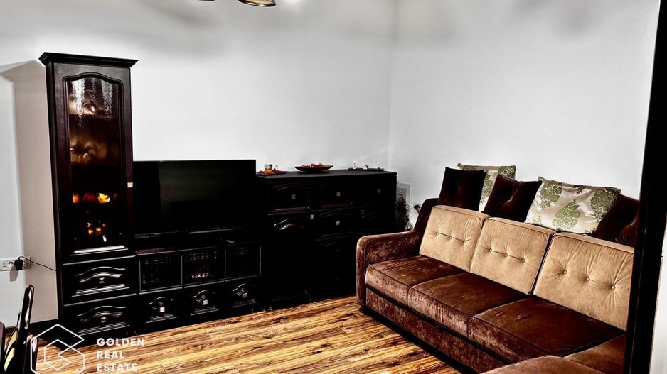 Apartament spatios la curte,  2 camere, complet renovat, Aradul Nou - Poză 3