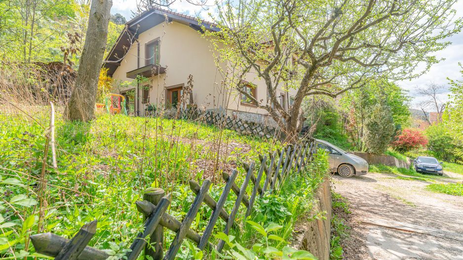 Oportunitatea de a deține o casa cu 3.385 mp teren în centrul - Poză 9