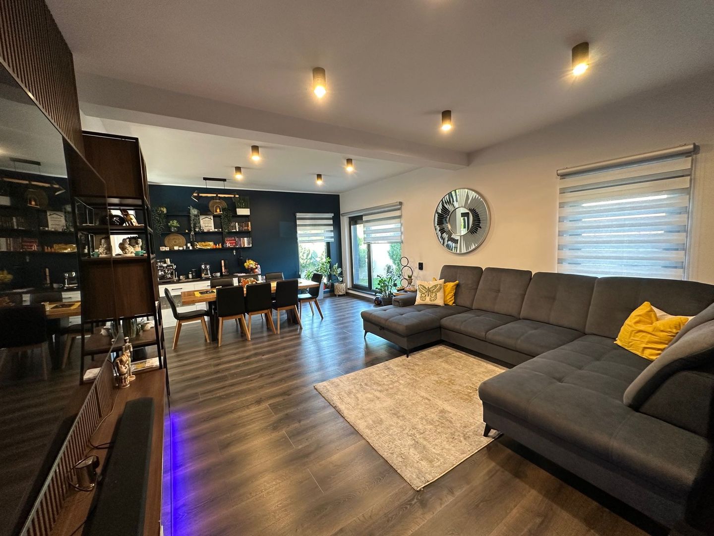 Casa moderna în Dumbravita - Ikea cu garaj - Poză 15