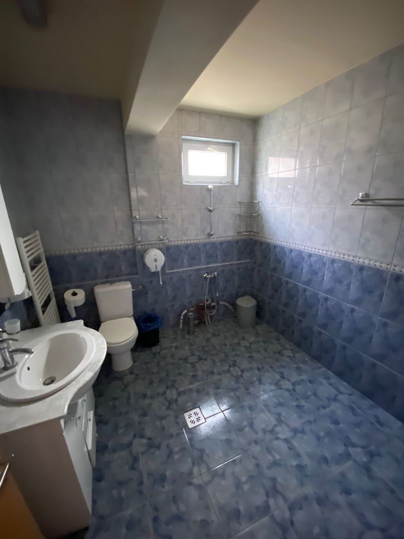 Cladire de birouri zona Olimpia Stadion  suprafață 1.100 mp - Poză 13