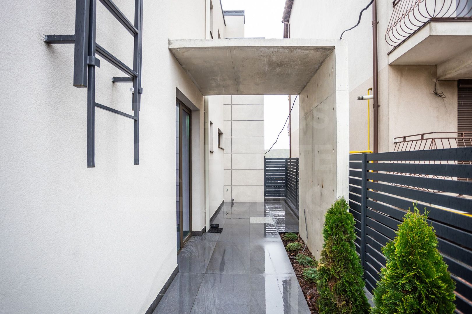 Vânzare, townhouse, 3 nivele, 180 mp, Balcani, Buiucani - Poză 11