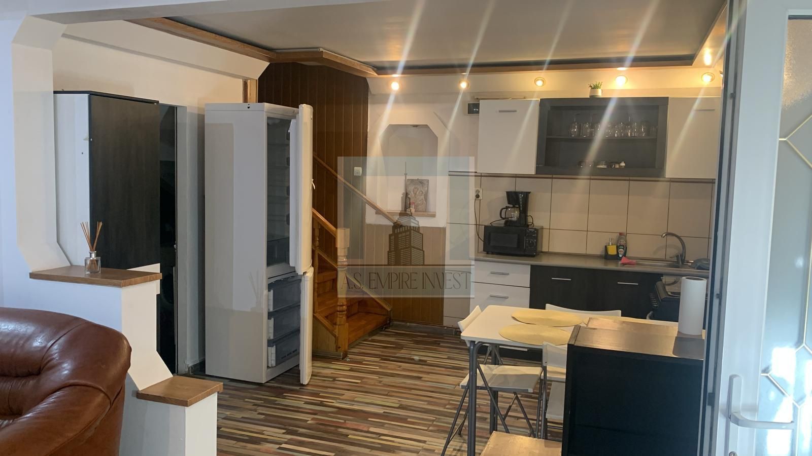 Apartament 3 camere mobilat/utilat, 2 bai-zona Schei - Poză 2