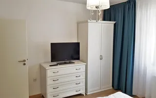 Apartament cu 3 camere, 85 mp, zona zero, Cetatea Alba Carolina - Poză 12