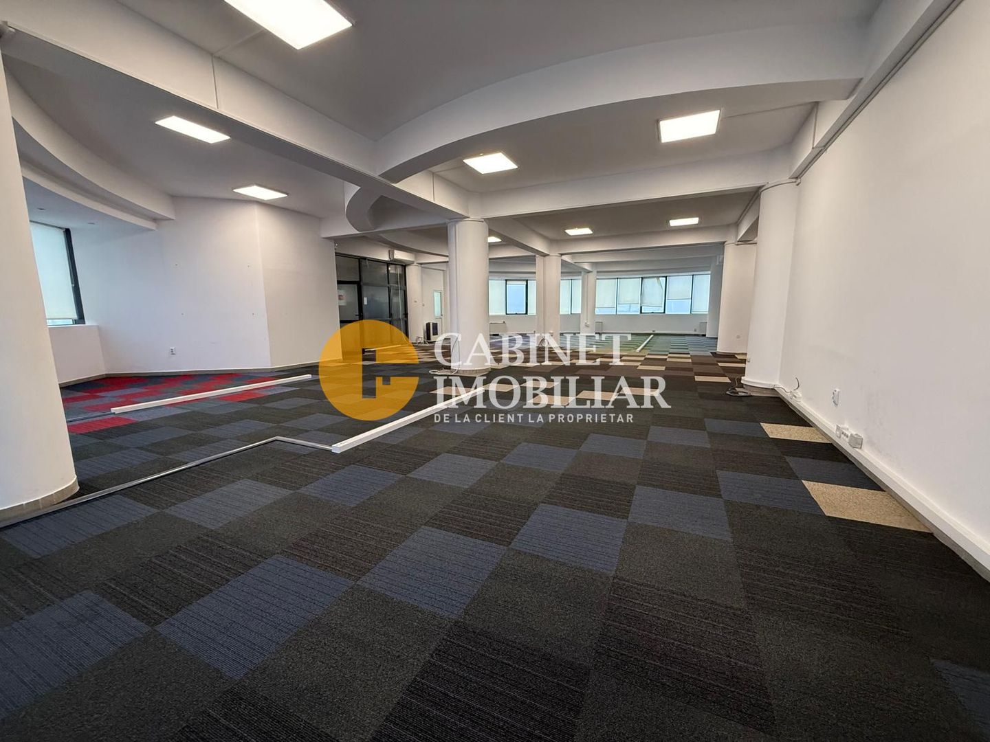 Birouri sau Spatiu Comercial - Functionalitate Multipla 320mp - Podu Ros - Poză 1