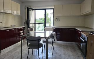 De inchiriat apartament spatios, zona Garii, et. 3, 490 euro negociabil - Poză 11