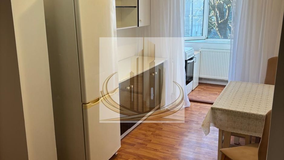 Apartament Decomandat cu 2 Camere | Complex | Ideal pentru studenti - Poză 6
