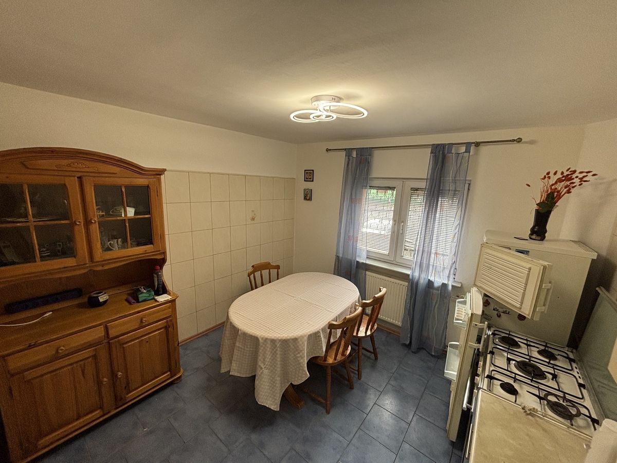 AP. 2 CAMERE - VITAN, BLOC REABILITAT, BUCATARIE INCHISA, LIBER - Poză 3