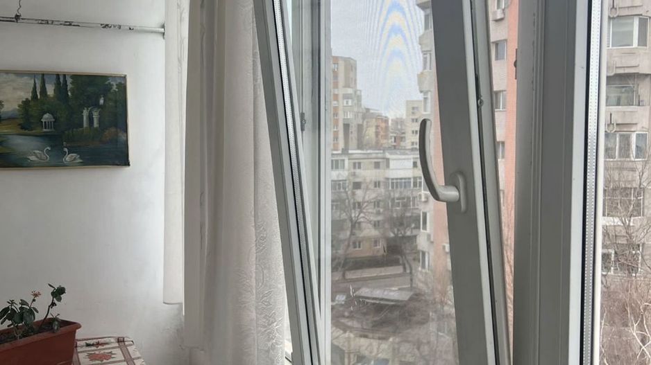 Vand apartament - Poză 2