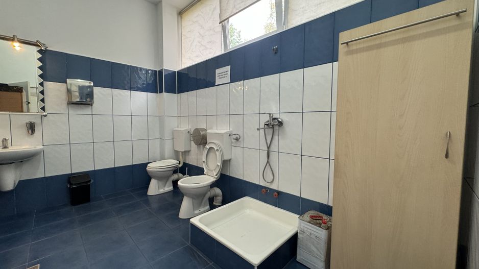 Clădire Multifuncțională de Vânzare în Târgu Mureș, Zona Gării - Poză 11