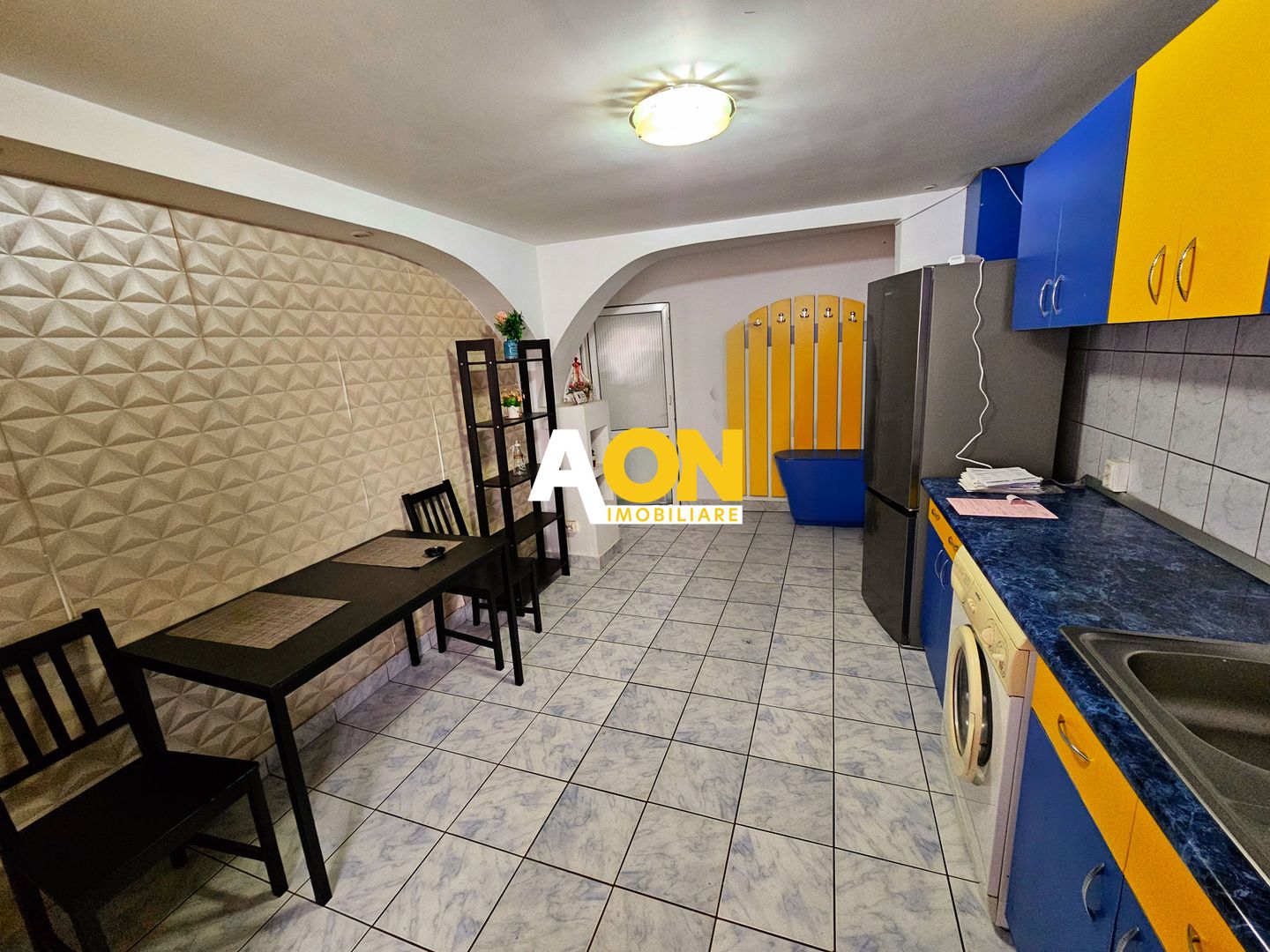 Apartament 2 camere, cu vedere la Parc si B-dul Transilvaniei - Poză 2