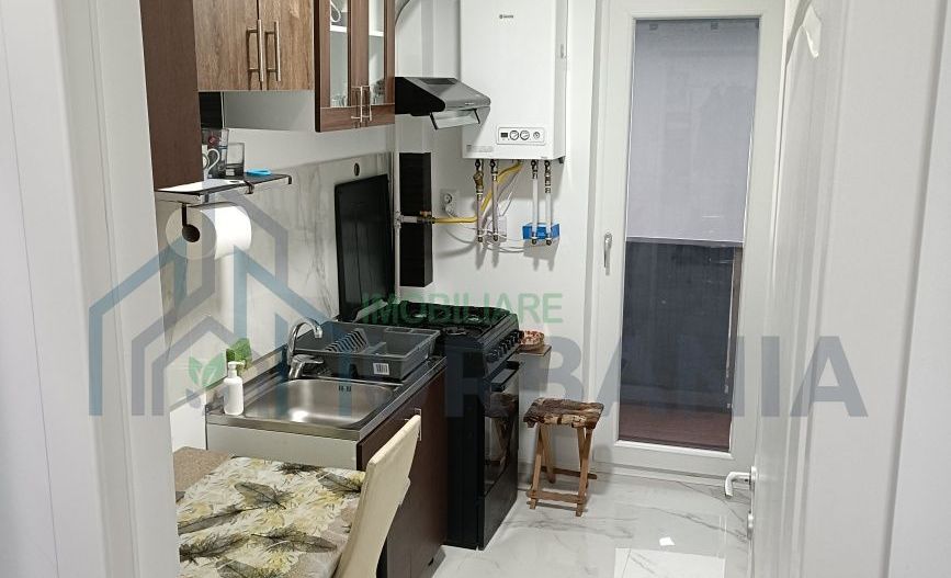 Apartament cu o camera și balcon - Poză 4