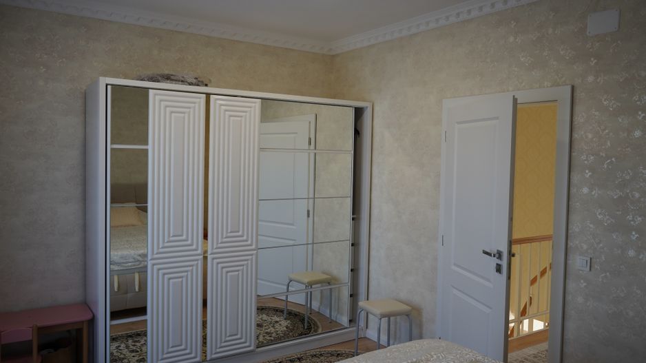 Casă tip duplex complet amenajată si mobilată - Poză 18