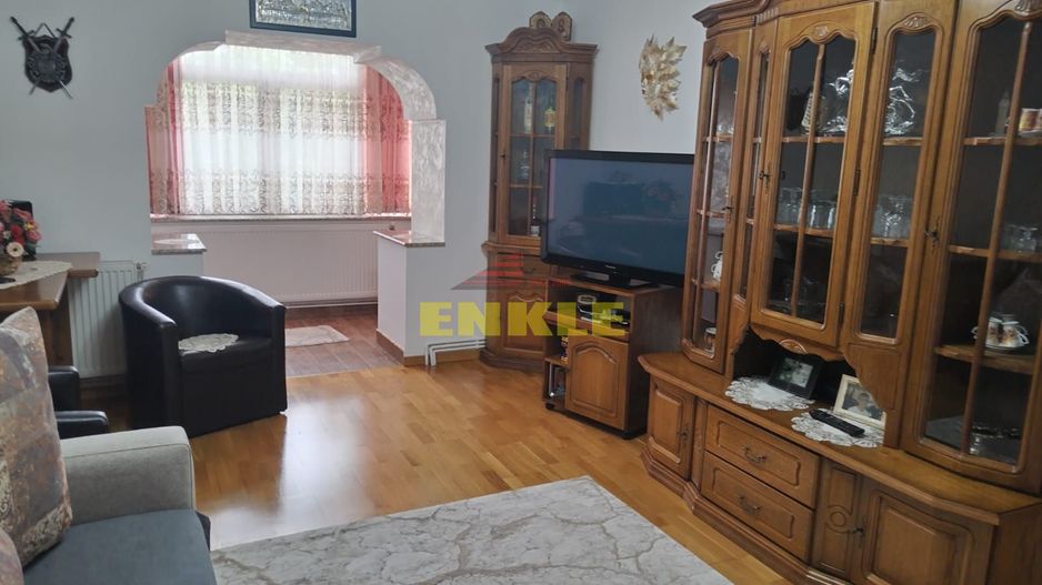 De închiriat apartament cu 2 camere decomandat, zona Gării. - Poză 2