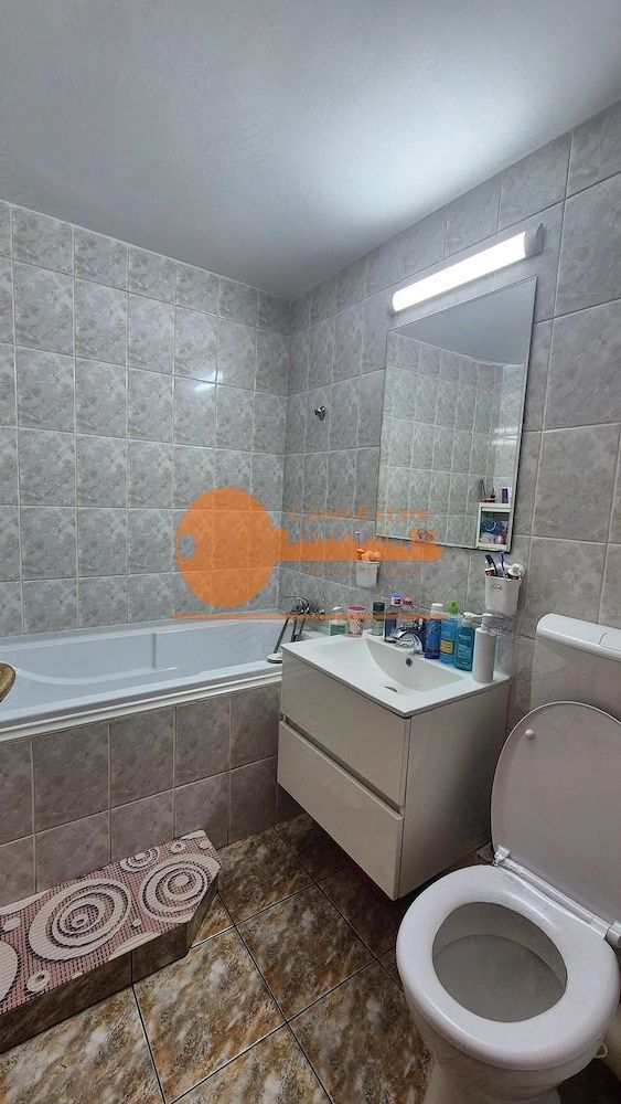 4 Camere in zona Crangasi ( Centrala Proprie-10 Minute de Metrou ) - Poză 4